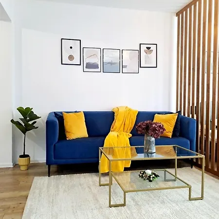 Mountain Breeze Luxury Ac & Parcare Privata *