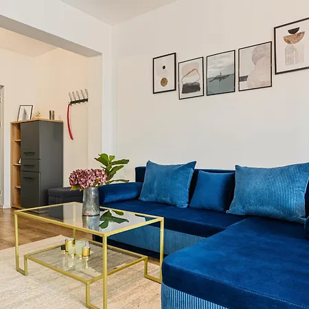 Mountain Breeze Luxury Ac & Parcare Privata Lejlighed Braşov