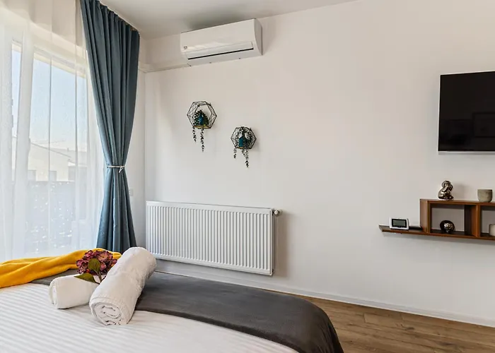 Apartment Mountain Breeze Luxury Ac & Parcare Privata