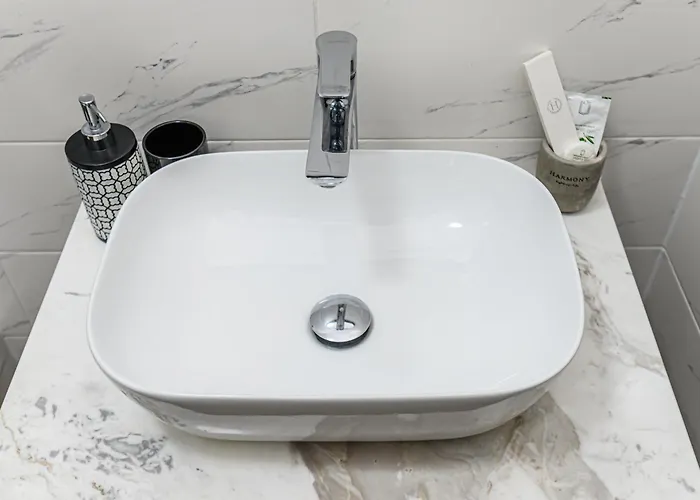 Mountain Breeze Luxury Ac & Parcare Privata *