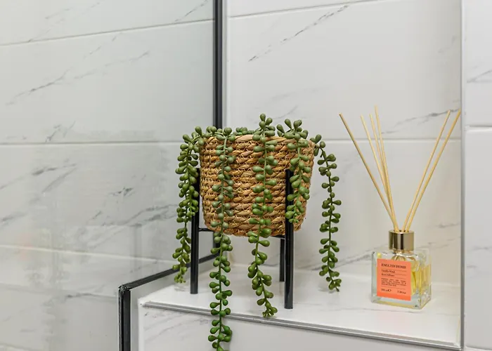 Mountain Breeze Luxury Ac & Parcare Privata